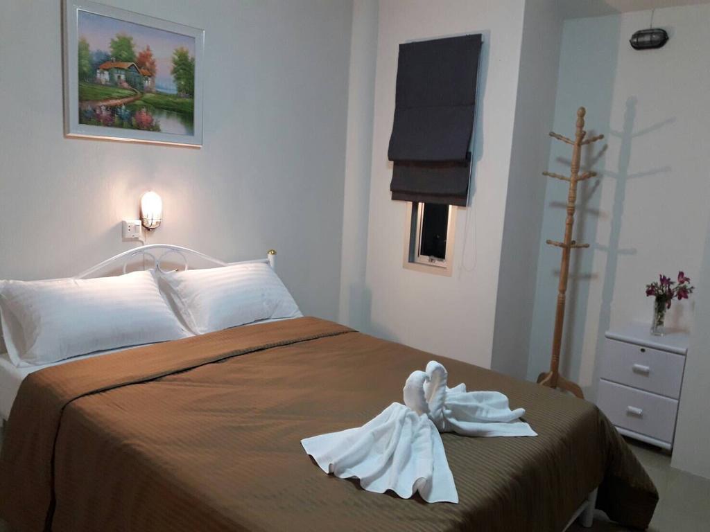 Baan Suan Geb Tawan Ξενοδοχείο Lop Buri Εξωτερικό φωτογραφία