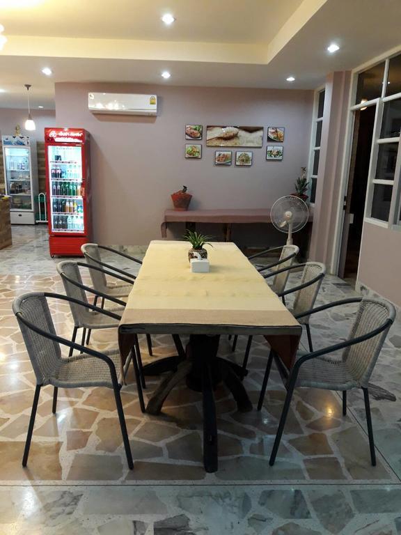 Baan Suan Geb Tawan Ξενοδοχείο Lop Buri Εξωτερικό φωτογραφία